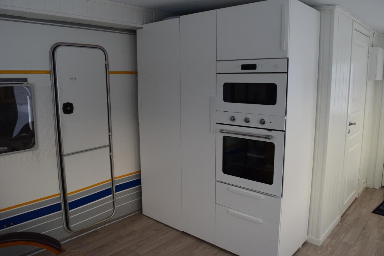 Captains Small House Hamneide Екстериор снимка